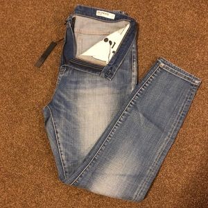 BLANK NYC Cry Baby High waisted jeans